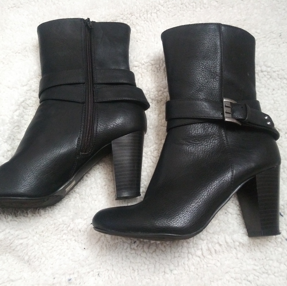 CL by Laundry black boots